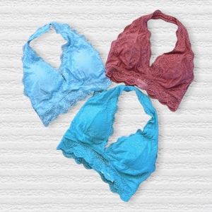 Zenana Outfitters Halter Bras